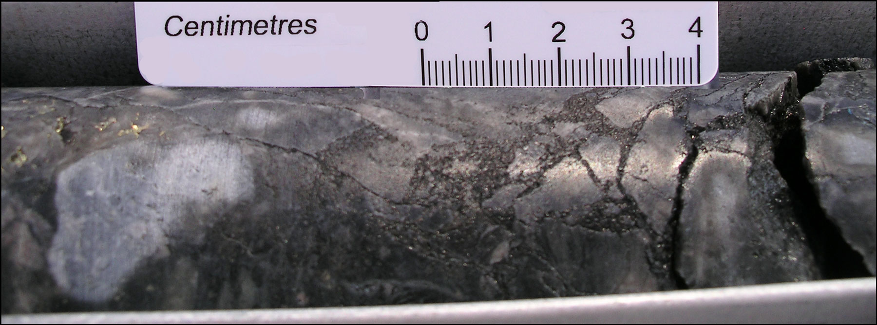 Pitchblende breccia
